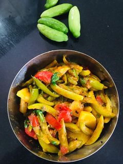 ટીંડોળા બટાકાનું શાક (Tindora Bataka Shak Recipe In Gujarati) રેસીપી મુખ્ય ફોટો