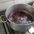 Dulce a base de vino tinto con frutillas