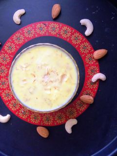 பால் பாசந்தி (Paal pasanthi recipe in tamil) செய்முறை முக்கிய புகைப்படம்