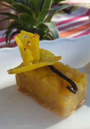 Une photo de Compotée d'ananas et vanille