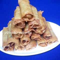 A picture of Spring rolls.