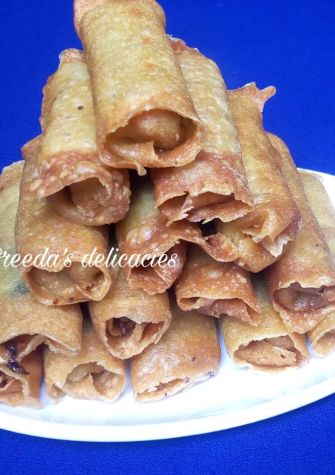 A picture of Spring rolls.