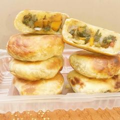 A picture of Vegetable stuffed buns by R@shows Cuisine.