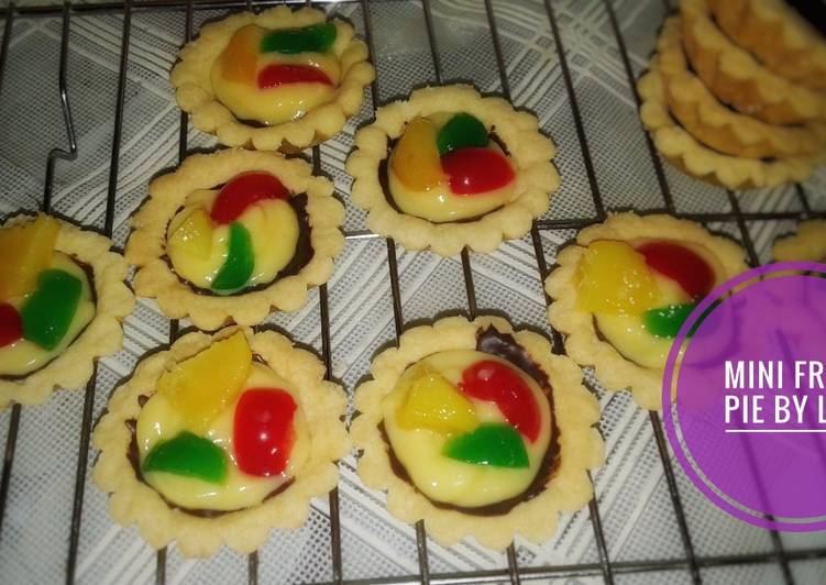 Cara Gampang Menyiapkan Mini Fruit Pie, Bisa Manjain Lidah