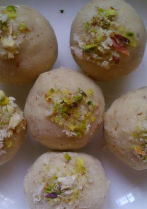 A picture of Rice Flour Pinni.
