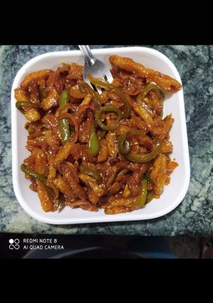 हनी चिली पोटैटो (honey chilli potato recipe in Hindi) रेसिपी मुख्य फोटो