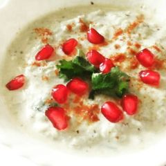 A picture of Dahi Vada.