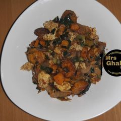 A picture of Steamed veggies+Moringa+Fry plantain+scramble egg and fish sauce.