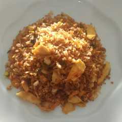 A picture of Nasi goreng samyang.