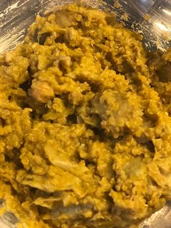 Foto di Quinoa con carciofi, zafferano e hummus di ceci