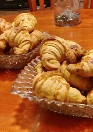 Una foto de Croissant con manjar blanco 🥐