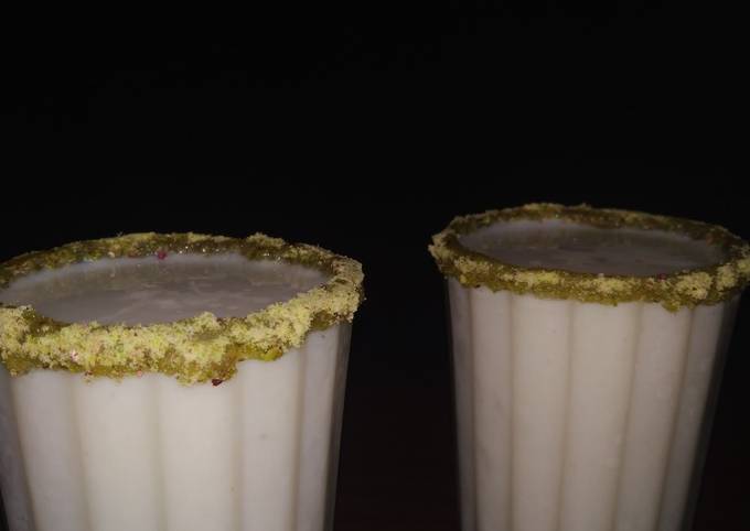 Step-by-Step Guide to Prepare Jamie Oliver Custard Apple Milkshake