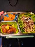 Bekal Anak - Mie Daging Sapi, Puyuh Pindang, Tempe goreng