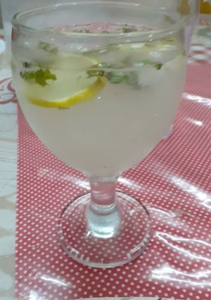 A picture of Lemo pani.