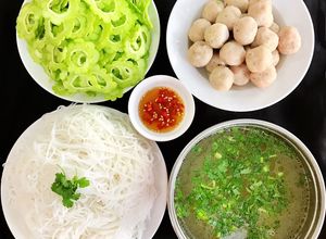 Hình của món Lẩu Khổ Qua + Cá Thác Lác (Thát Lát).
