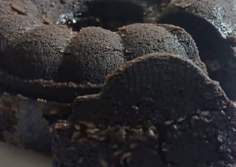 Bagaimana Menyiapkan Bolu Oreo 2 bahan Anti Gagal