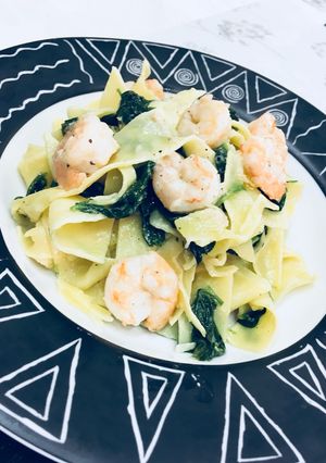 Spenótos tagliatelle király rákkal recept fotója