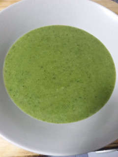 Una foto de 🥣Crema de espinacas🥬