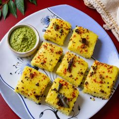A picture of Moong Dal Dhokla.