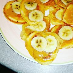 A picture of Banana, caramel crumpets.