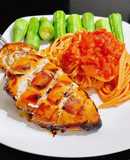 Ức gà nướng mật ong