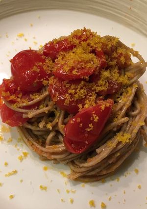Foto di Spaghetti con uovo grattugiato