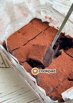 Gambar Chocolate Truffle Squares | Super Easy Keto Dessert Guna Microwave