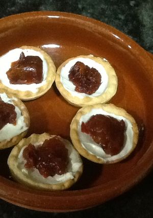 Foto principal de Tartaletas de queso Philadelphia y paté de chorizo