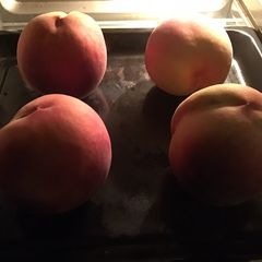 A picture of California Farm Baked White Peach Puree.