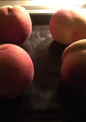 A picture of California Farm Baked White Peach Puree.