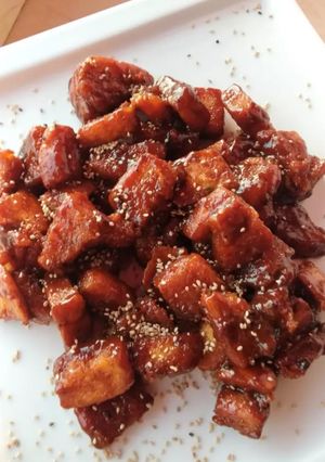 ব্রেড ক্যারামেল পপকর্ন(Bread caramel popcorn recipe in Bengali) রেসিপির প্রধান ছবি