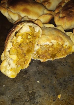 Una foto de Empanadas de carne y arvejas