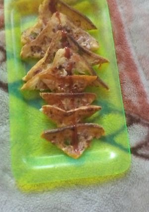 A picture of Suji bread pizza.