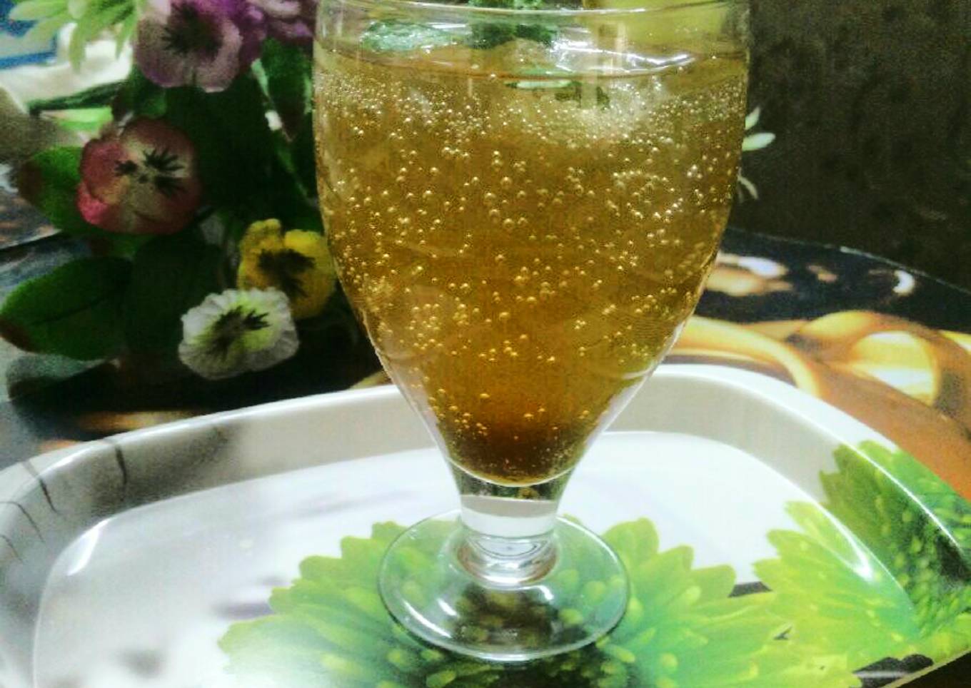 Mocktail version of Mojito