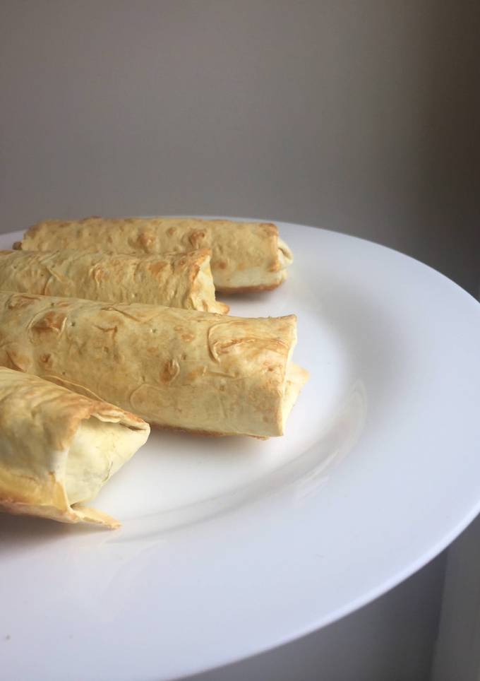 Трубочки с яблоками