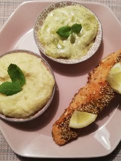 Lachs mit Schmorgurken und Kartoffel-Sellerie-Püree Rezepthauptbild