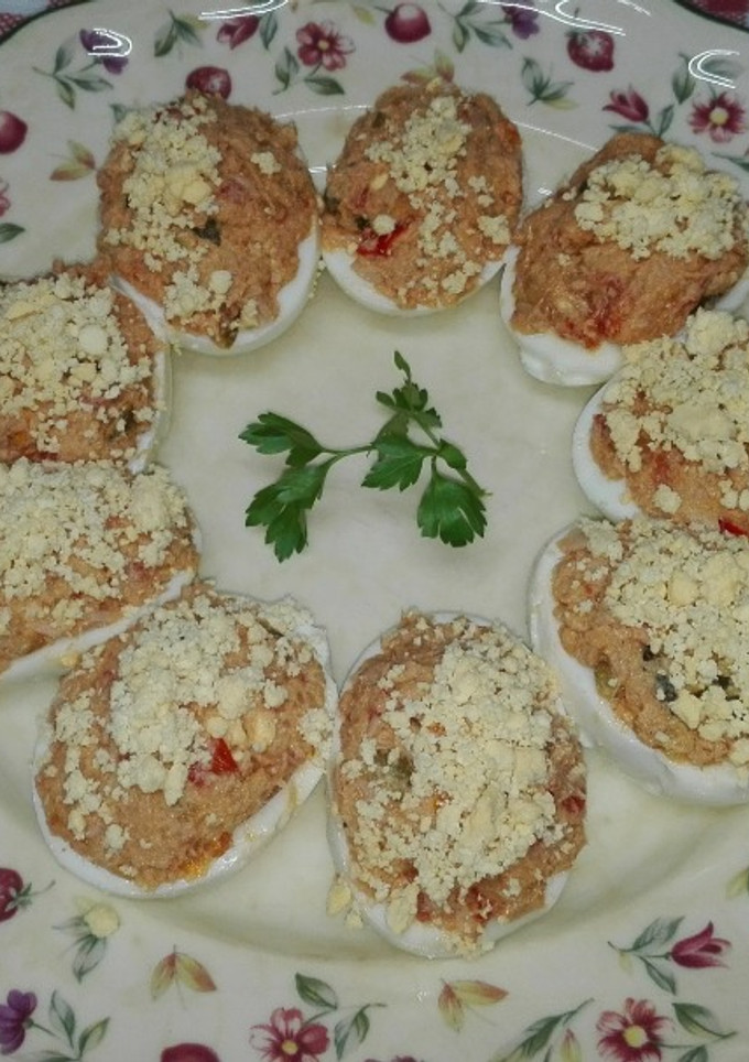 Una foto de Huevos rellenos. Receta hipocalórica