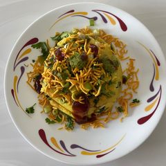 A picture of Surati sev khamani.