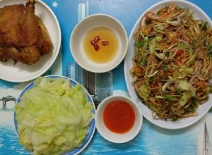 Hình của món Nộm hoa chuối tai heo.