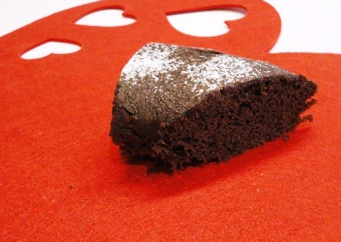 vegan chocolate fudge cake recipe main photo