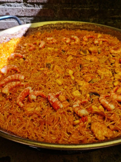 Una foto de Fideuá con fideo fino 🦐🦐🦐🦐
