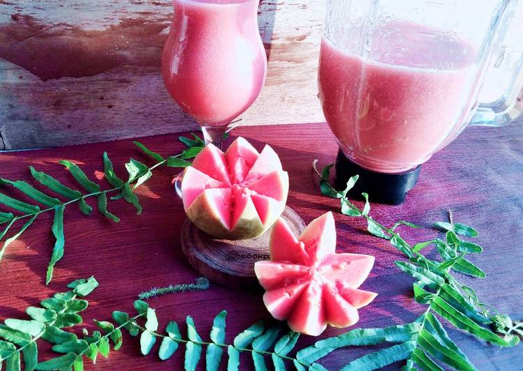 Langkah Mudah untuk Membuat Jus Guava🍹 yang Sempurna
