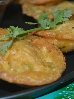धुस्का (dhuska recipe in Hindi) रेसिपी मुख्य फोटो