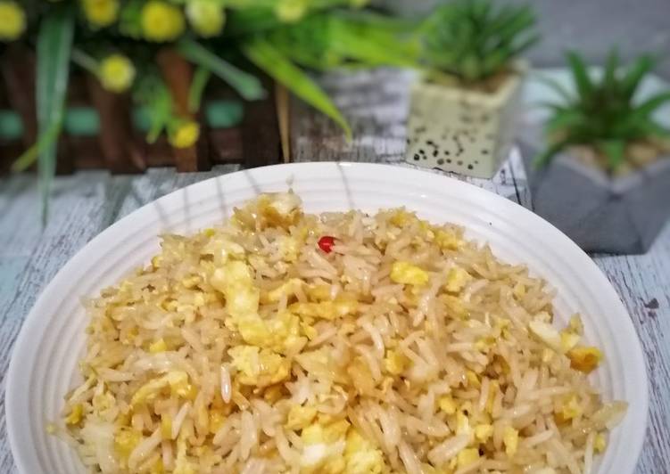 Resipi Nasi Goreng Telur Sos Tiram Oleh Norashikin Rahmat Cookpad