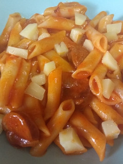 Una foto de Macarrones con chorizo