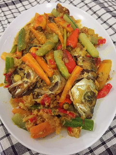Foto resep Ikan Kembung Bumbu Acar Kuning