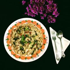 A picture of Vegetable Macaroni.