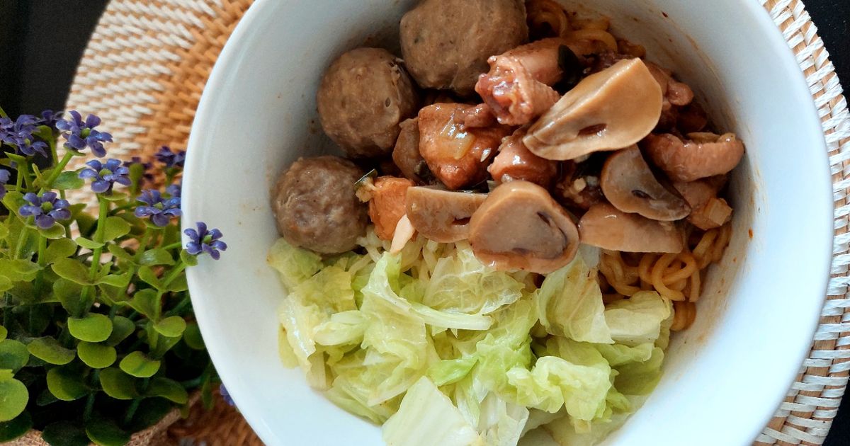 Ayam Jamur Kecap (Topping Mie Ayam)