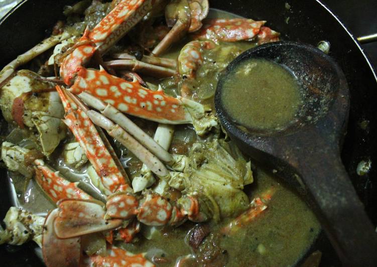 Njandu Rasam (Crab rasam)