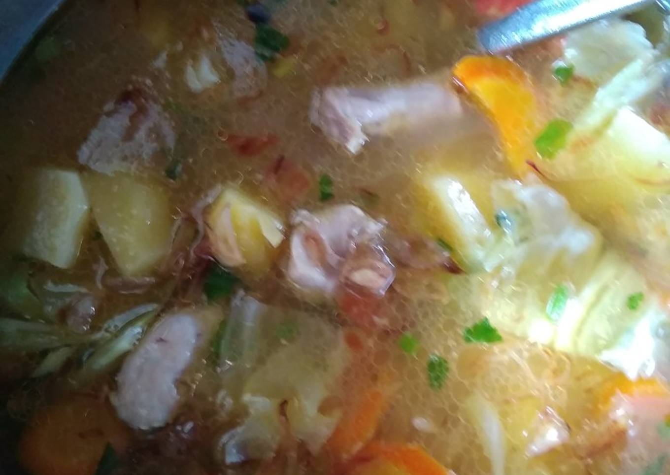 Cara Gampang Menyiapkan Soup Ayam Ceker Anti Gagal